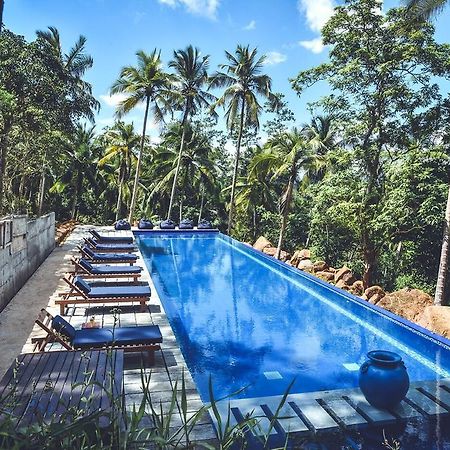 Bed and Breakfast Templeberg Walahanduwa Esterno foto