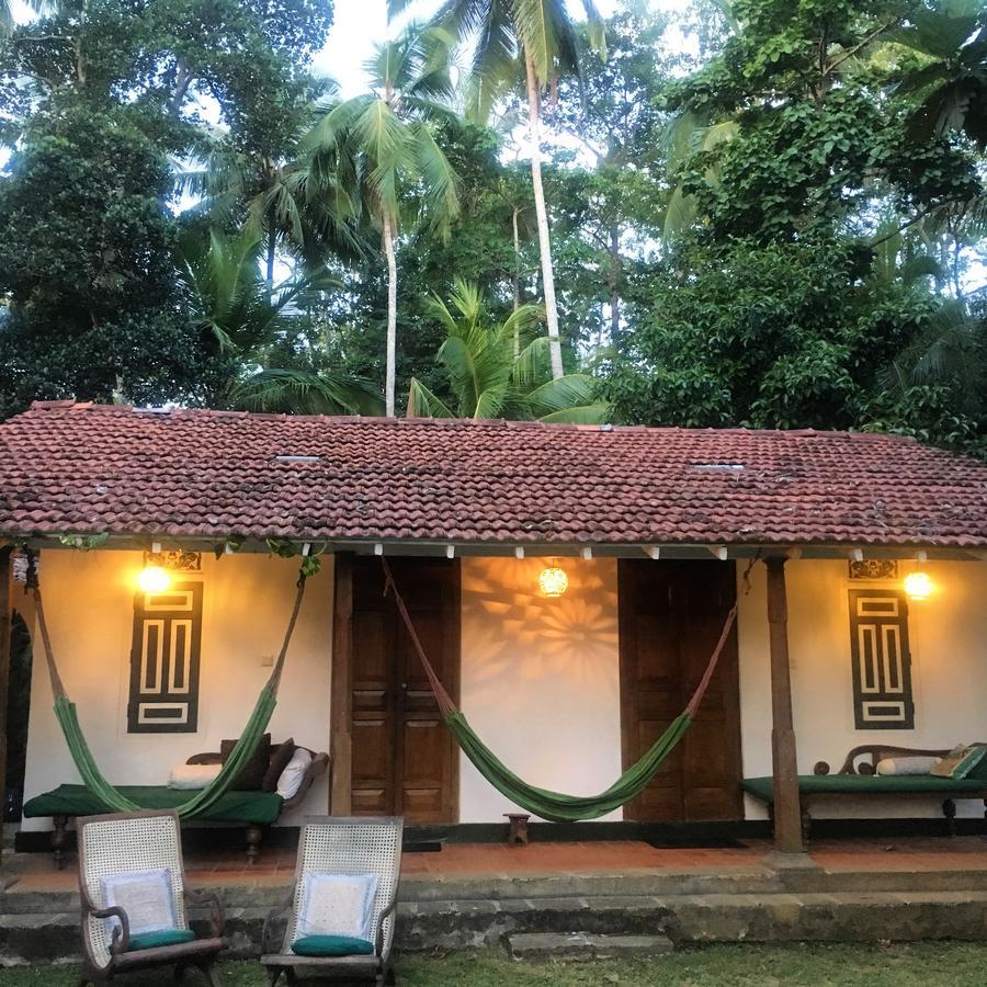 Bed and Breakfast Templeberg Walahanduwa Esterno foto
