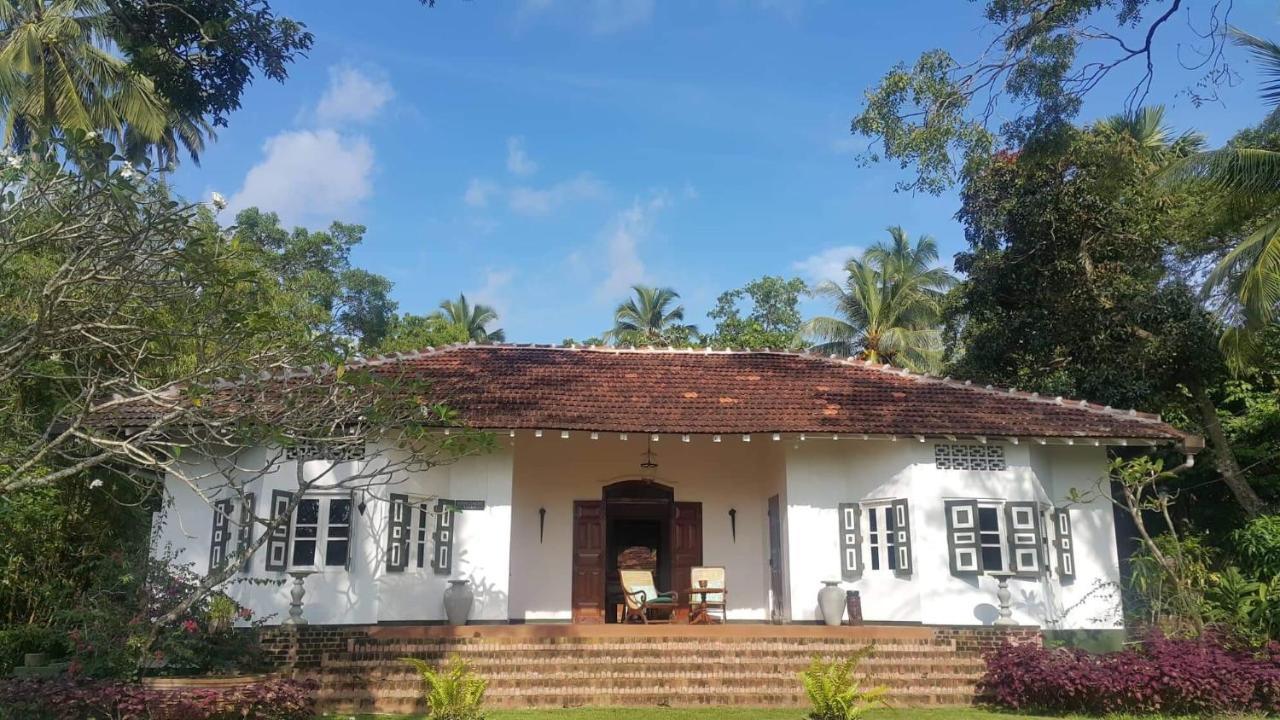 Bed and Breakfast Templeberg Walahanduwa Esterno foto
