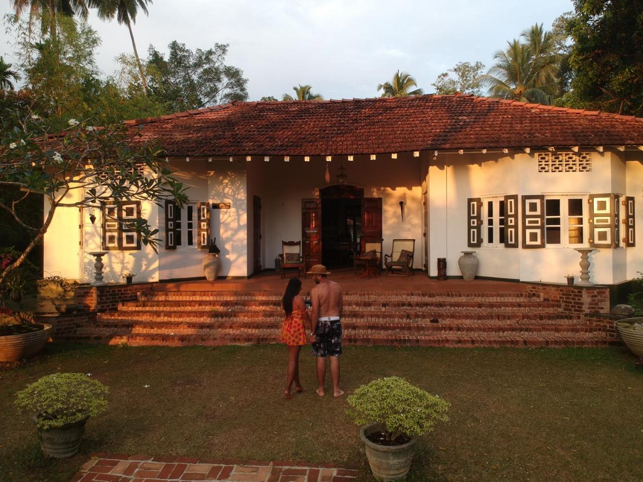 Bed and Breakfast Templeberg Walahanduwa Esterno foto