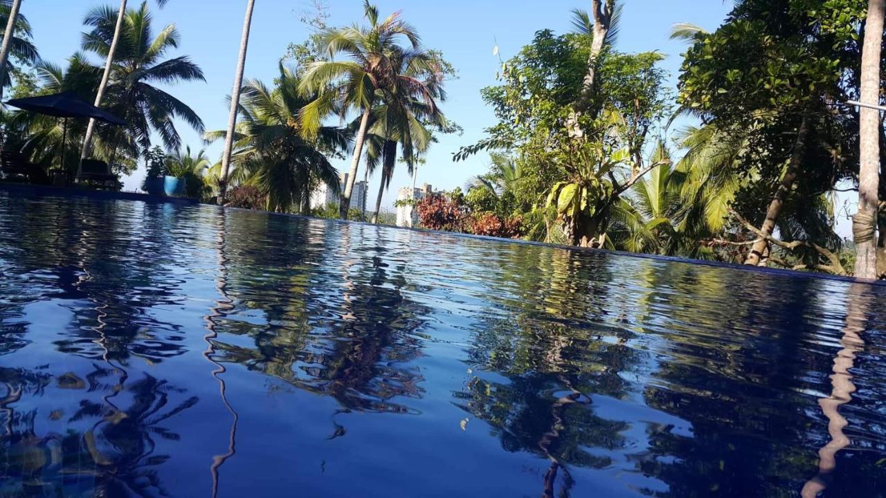 Bed and Breakfast Templeberg Walahanduwa Esterno foto